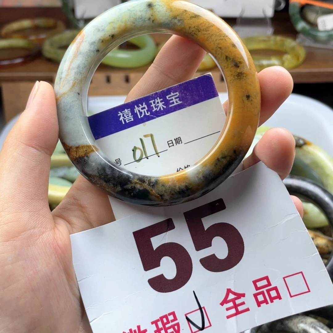 未镶嵌蛇纹石玉手镯