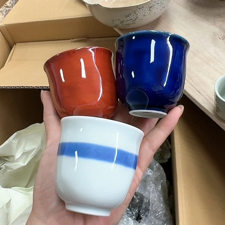 国****瓷瓷器。 瓷器。