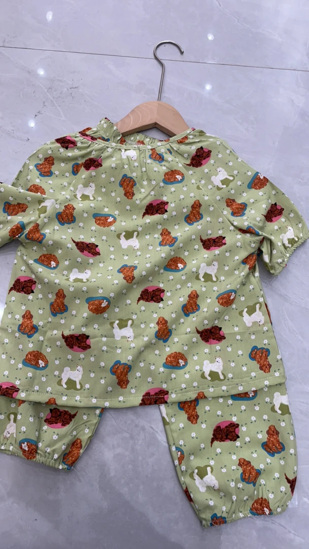 娜娜自制家居儿童棉绸睡衣