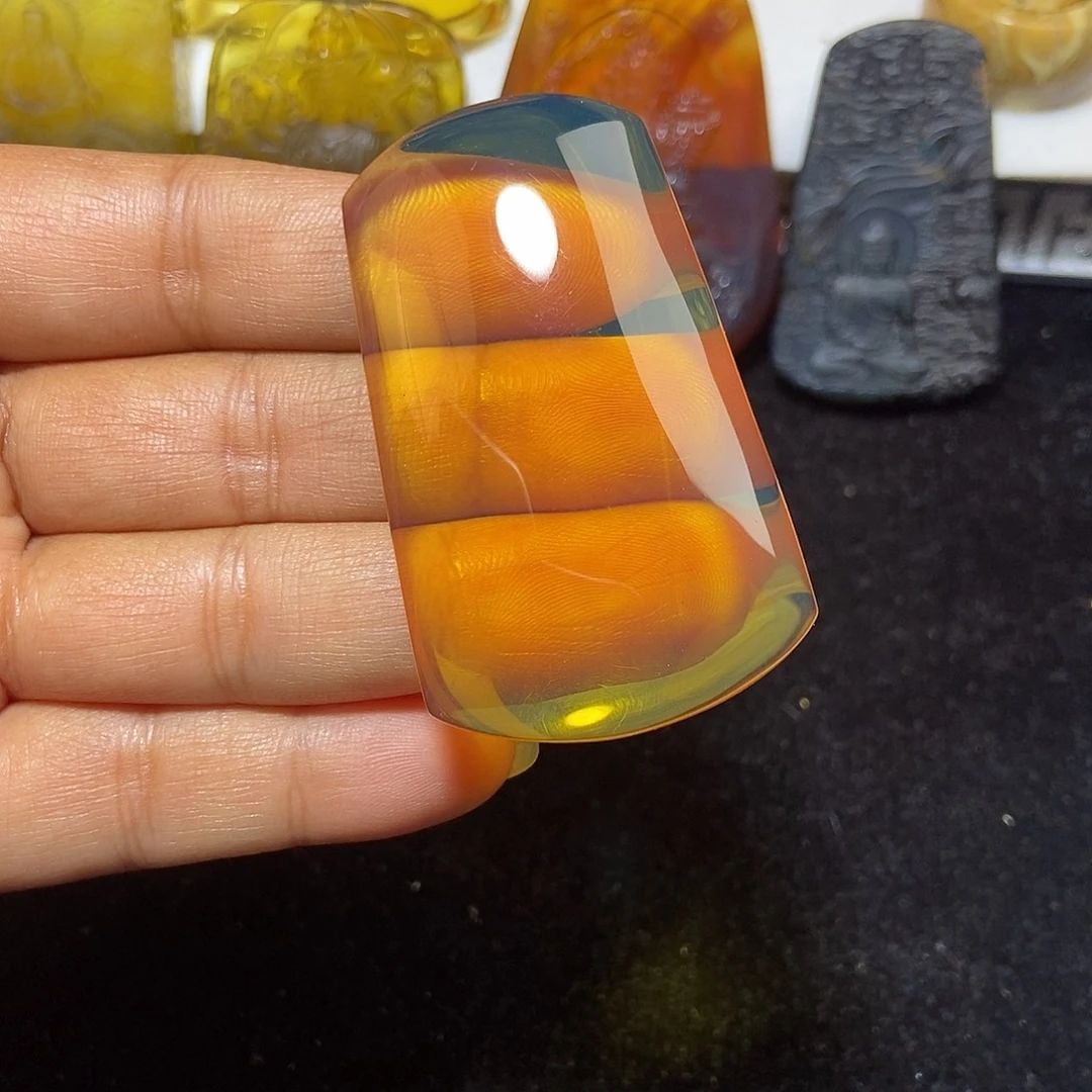 琥珀未镶嵌颈饰缅甸天然琥珀吊坠