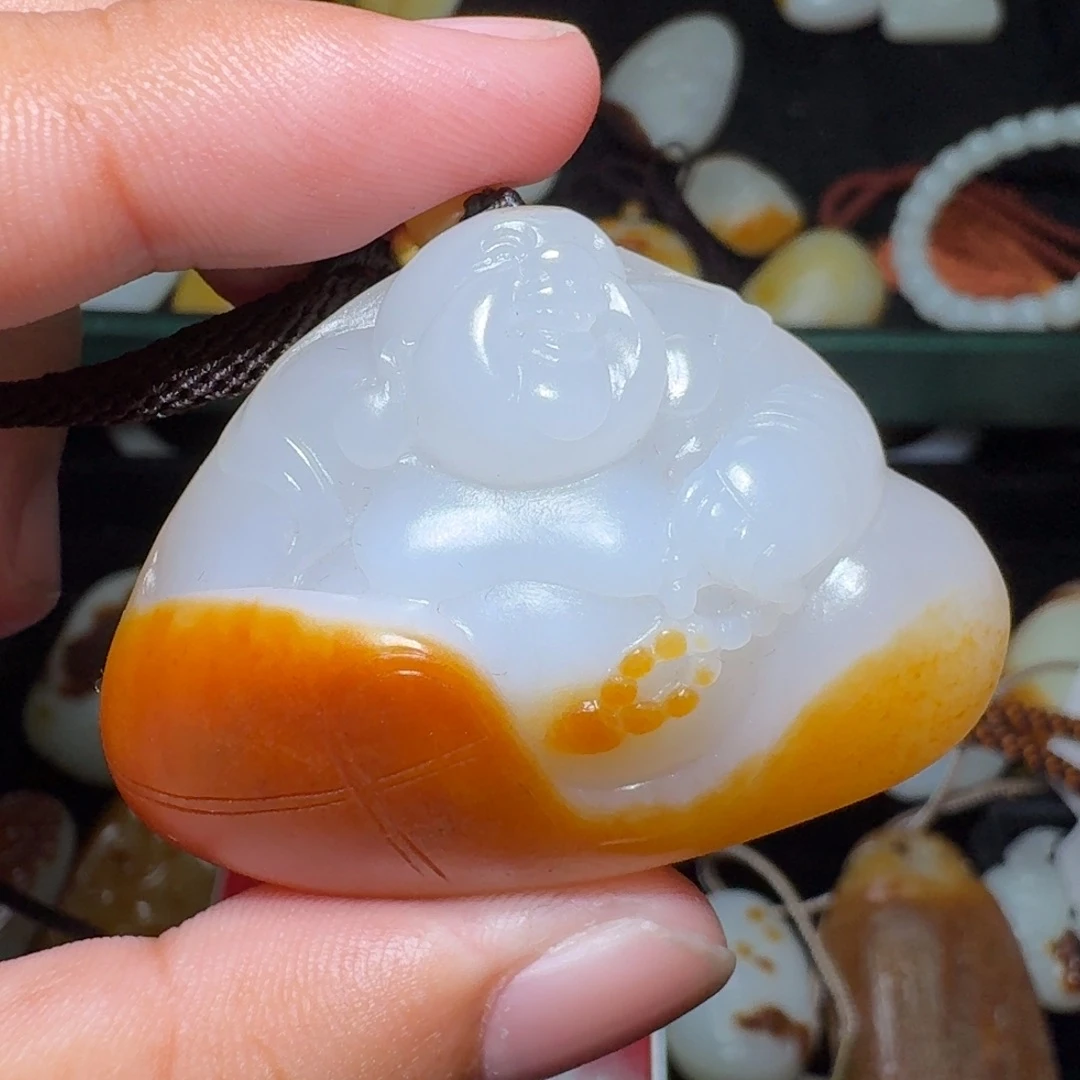 和田玉颈饰未镶嵌啊*