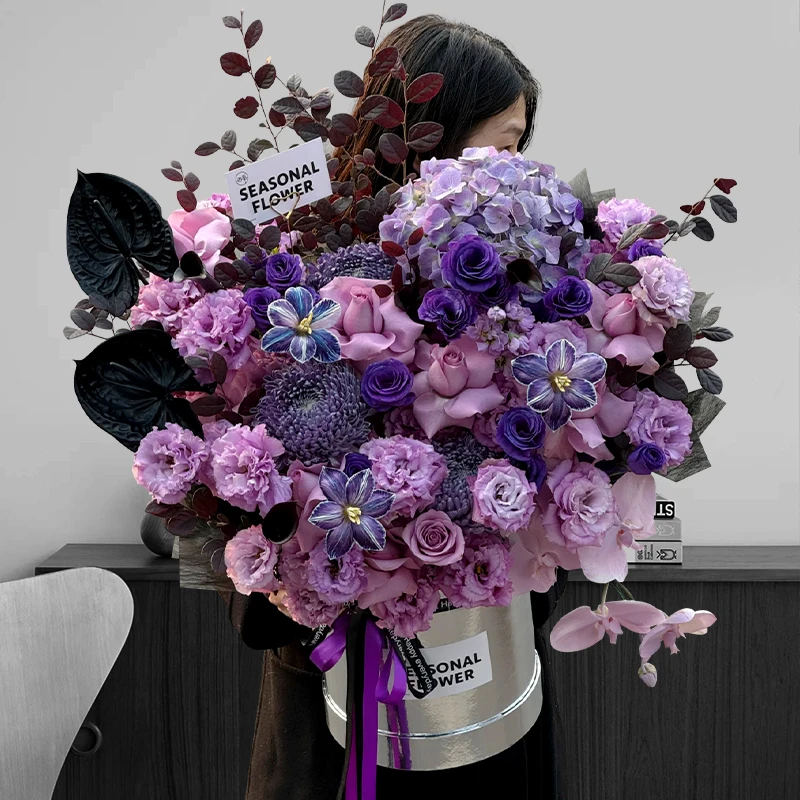 三八女神节情人节高级定制玫瑰抱抱桶花束郁金香鲜花速递同城北京