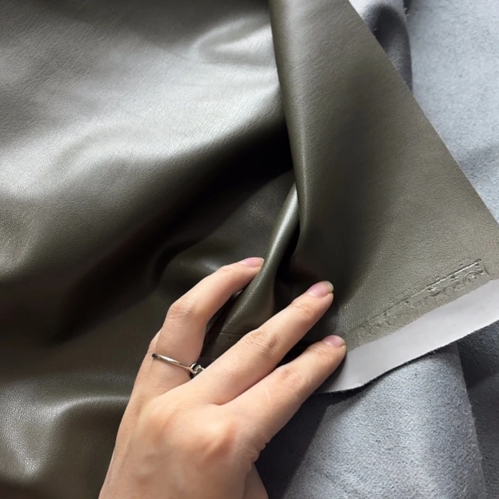 混纺军绿色高货麂皮1米