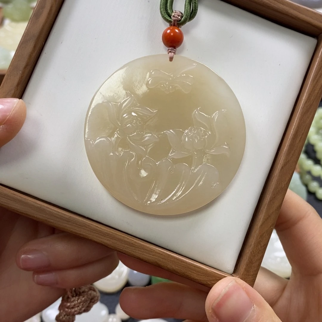 【闪购商品】和田玉吊坠未镶嵌