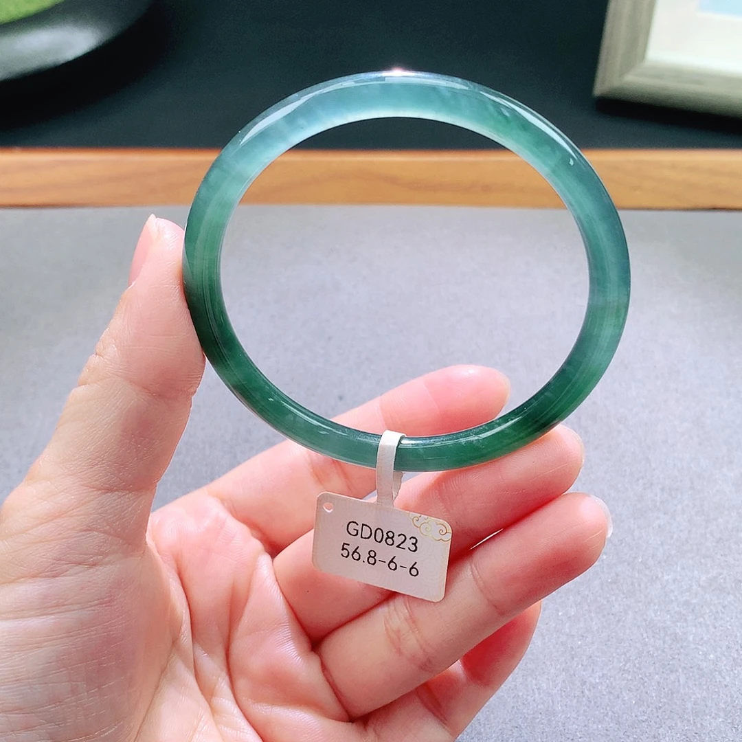 翡翠未镶嵌手镯天然翡翠手镯a货