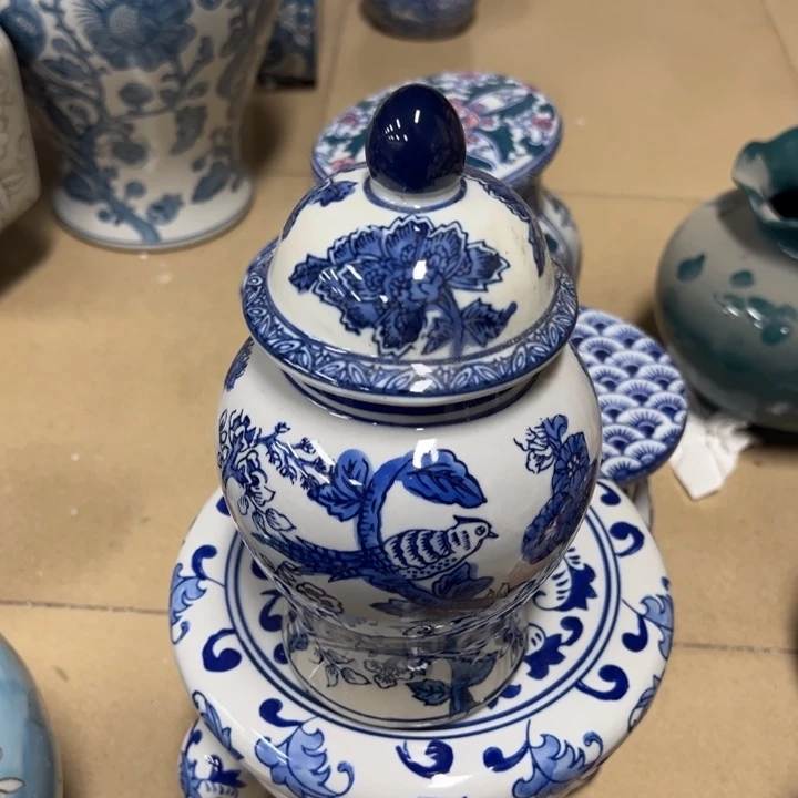 瓷片微瑕。。。。。。。。。。。。。