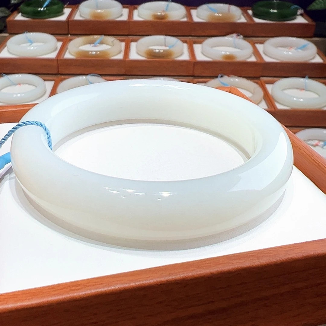 和田玉手镯5960未镶嵌