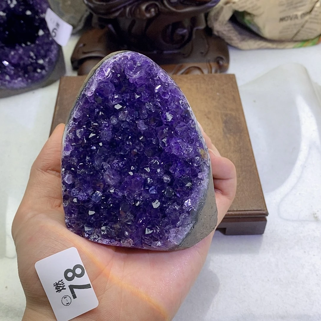 未镶嵌紫晶大型摆件（非配饰）