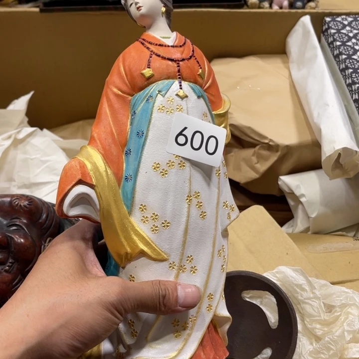 荠***馅中古物品默认微瑕退货拉黑
