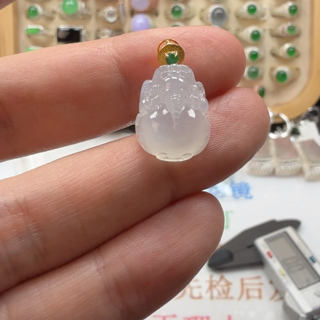 18K金镶嵌戒指翡翠天然缅甸翡翠a货