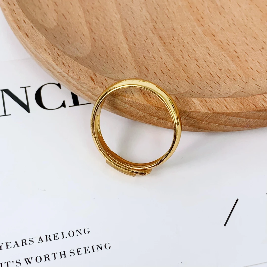 时尚情侣通用款式创意饰品（黄）