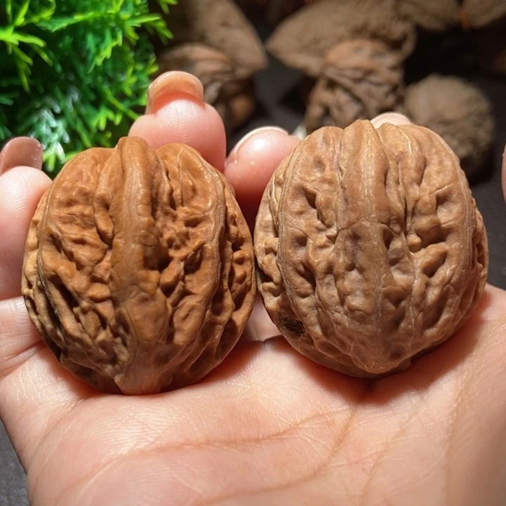 把件文玩核桃东北楸子小雪33