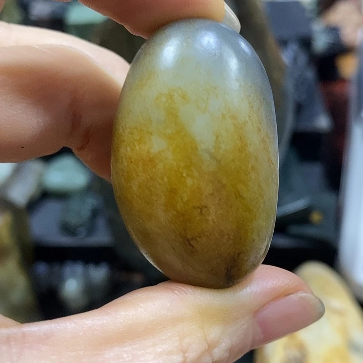 和田玉(糖玉)未镶嵌挂件