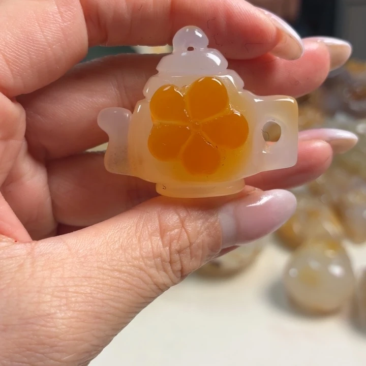 未镶嵌颈饰玛瑙/玉髓