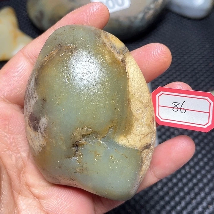 未镶嵌和田玉挂件86