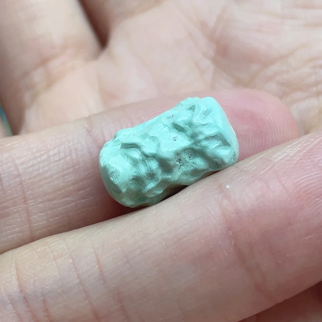 南红玛瑙未镶嵌珠宝奇石