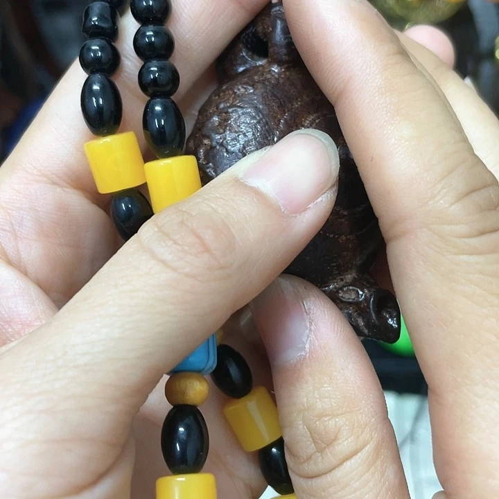 摆件不想说什么啦不和别人分享就不要