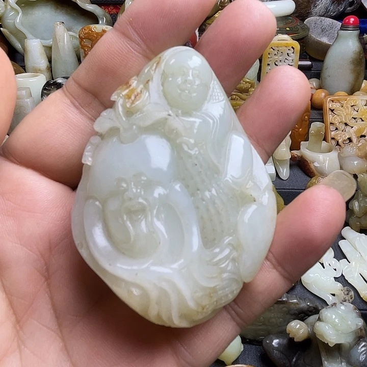 颈饰未镶嵌和田玉