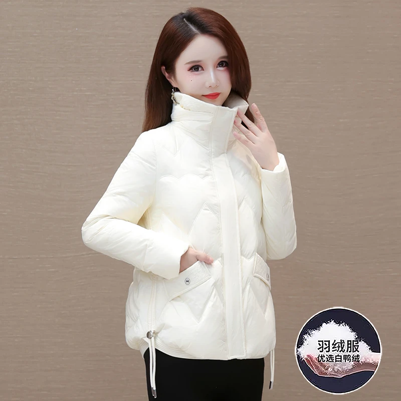 九江小个子时尚羽绒服女冬季2025新款气质高级感小个子白鸭绒袄子