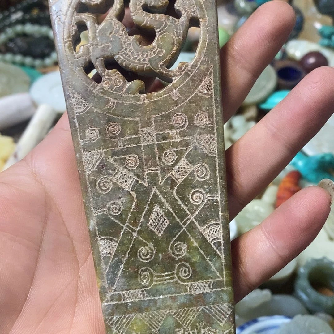 和田玉（糖玉）未镶嵌挂件