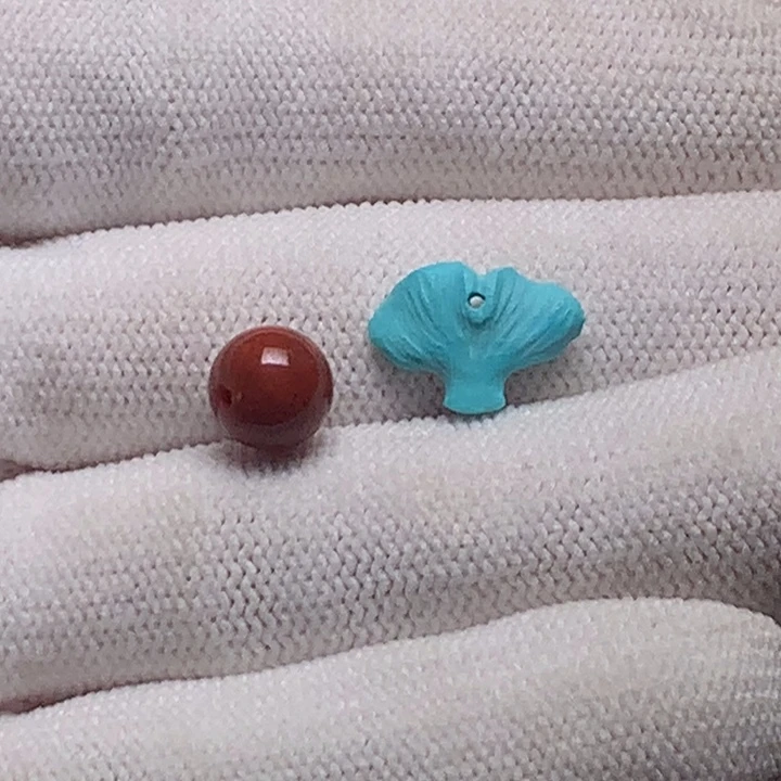 南红玛瑙未镶嵌珠宝奇石