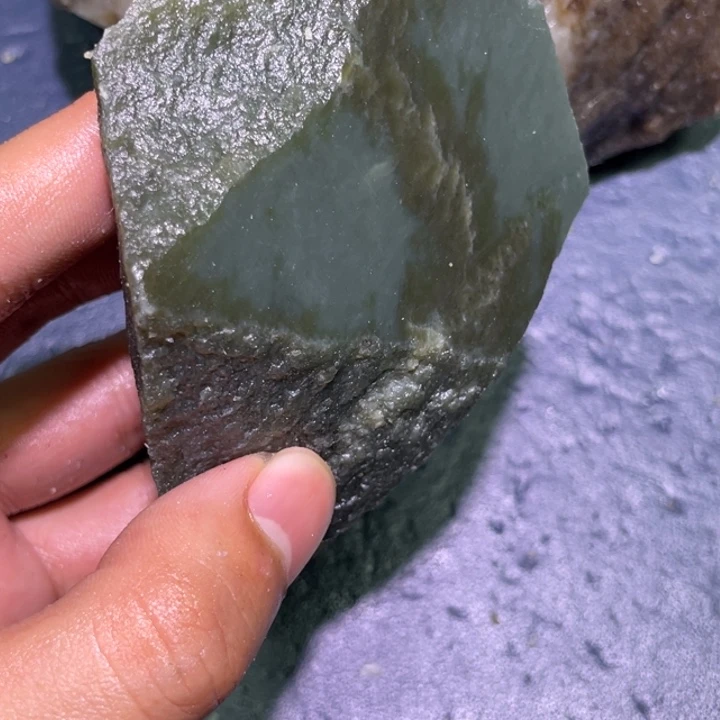 和田玉（糖玉）未镶嵌珠宝半成品