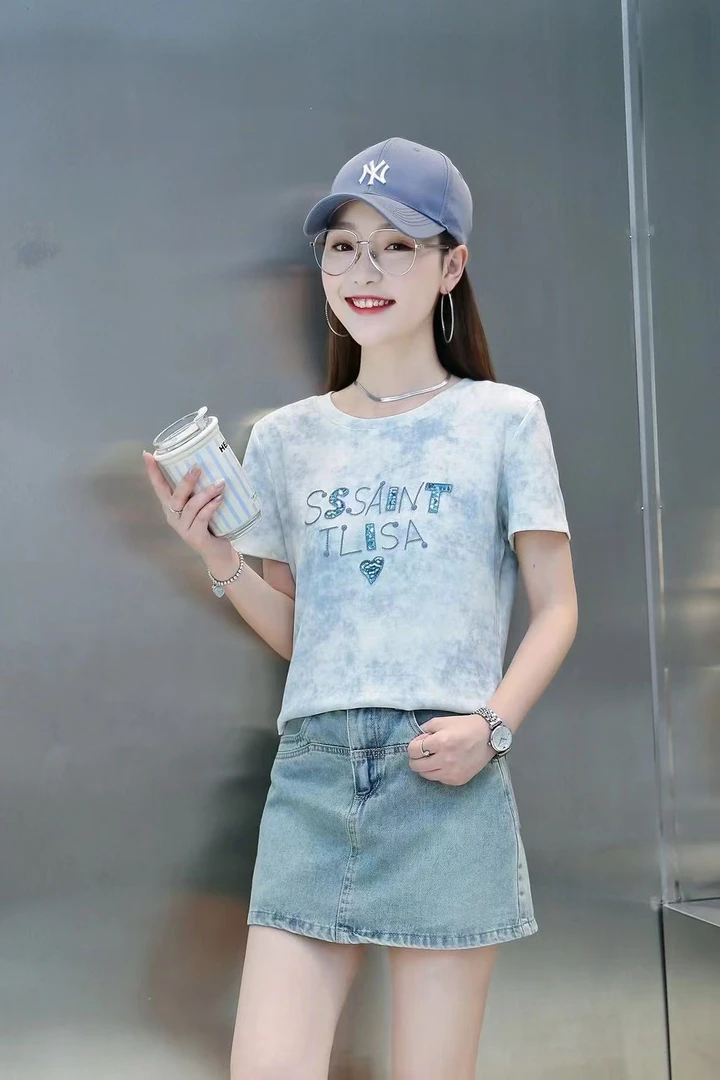 夏款时尚刺绣亮片字母短袖上衣3921