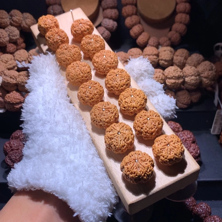 吊坠金刚菩提24尺梁闷墩五星定制款