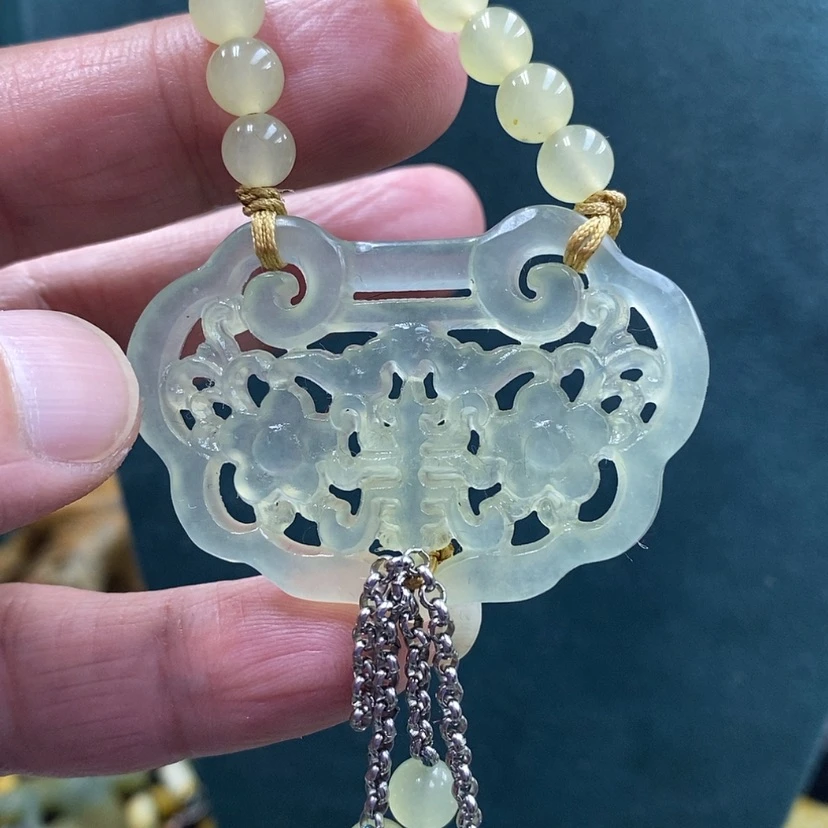 【闪购商品】未镶嵌蛇纹石玉吊坠