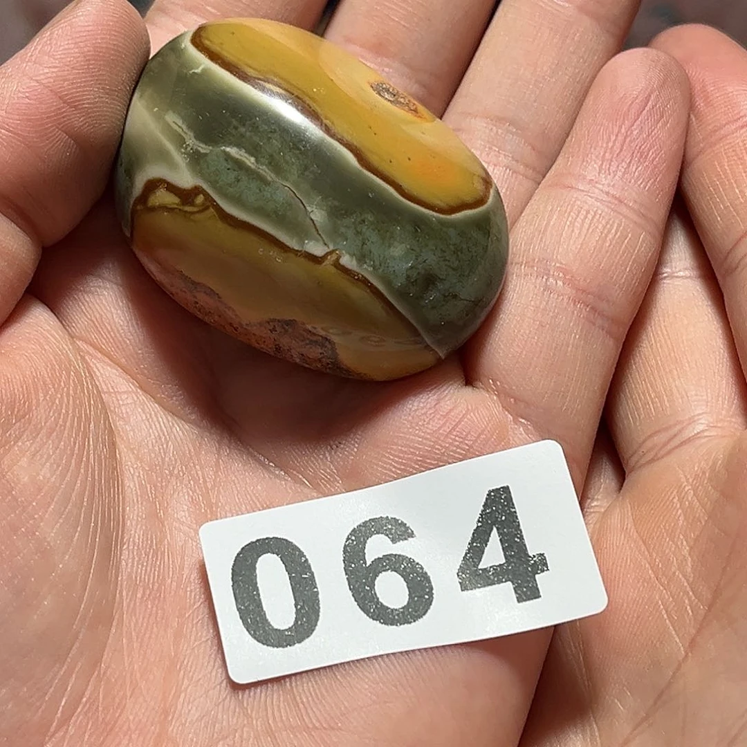 未镶嵌水晶大型摆件（非配饰）