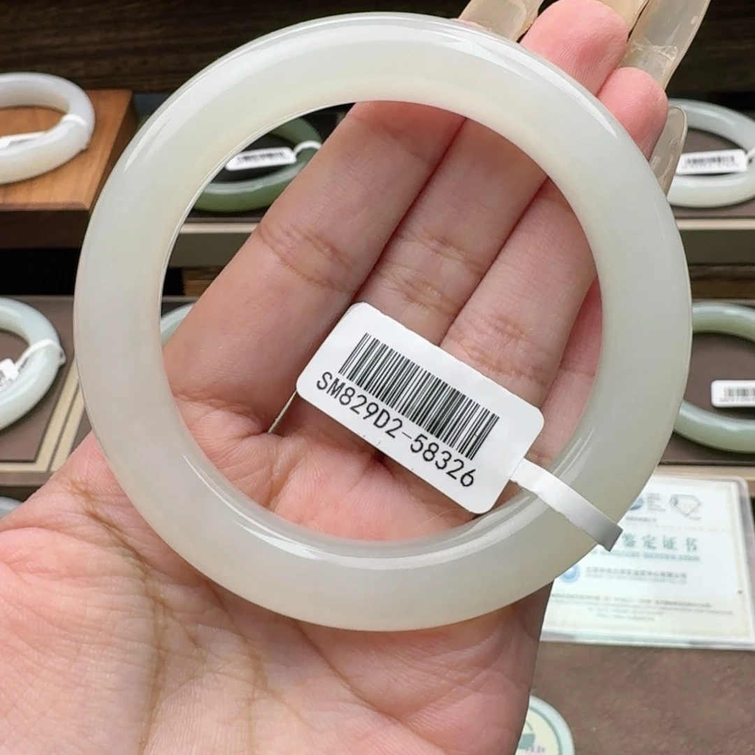 未镶嵌手镯和田玉高冰荔枝冻56