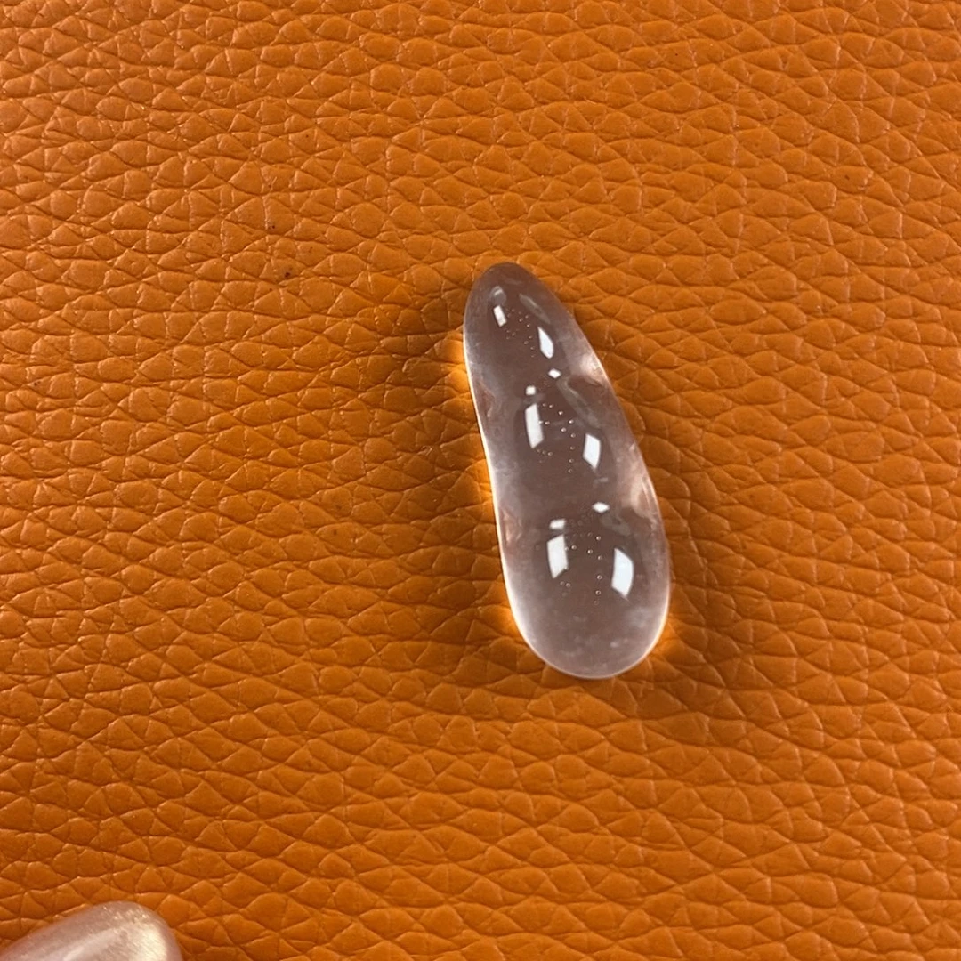 颈饰未镶嵌石英质玉