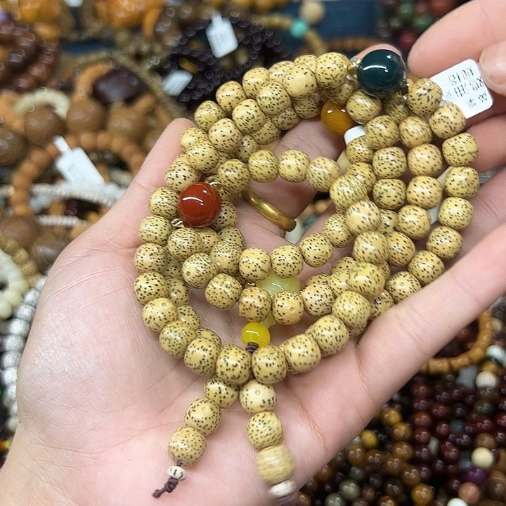 维腊木（绿檀）手串/手链