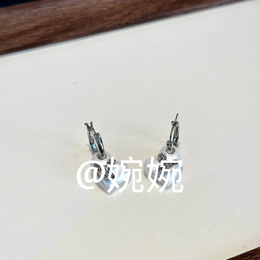 铜合金仿珍珠耳饰 1162快乐星球爱心耳环