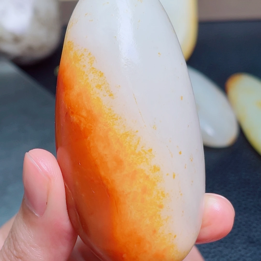 老***扁和田玉未镶嵌挂件