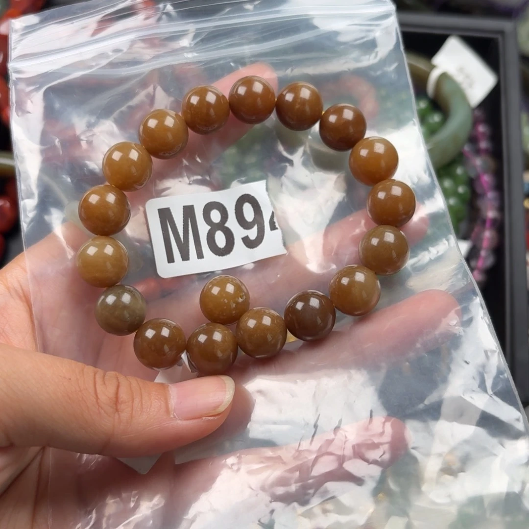 晴***7和田玉未镶嵌珠宝奇石