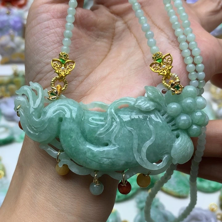 颈饰未镶嵌翡翠翡翠
