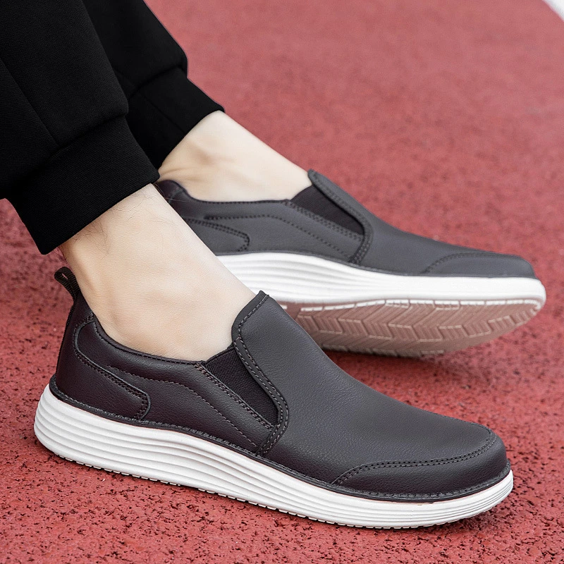 中老年男士春秋轻便健步防滑软底老北京风格一蹬式休闲运动爸爸皮