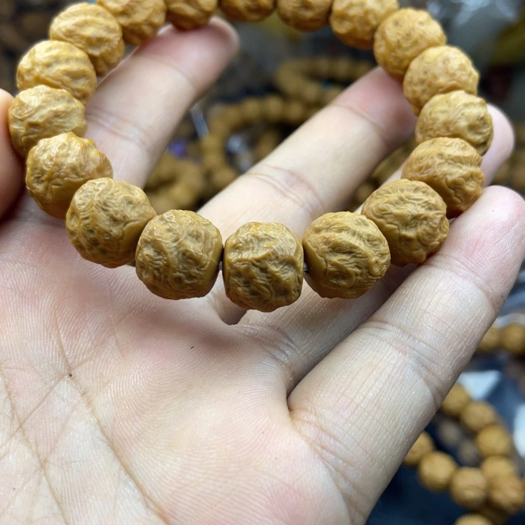 猴头核桃吊坠别忘吃