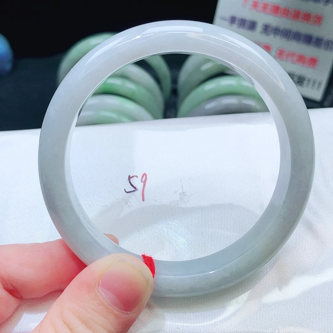 翡翠未镶嵌手镯407