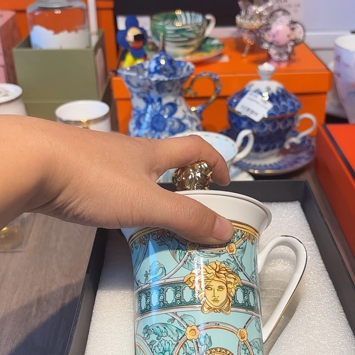 现代哈哈哈哈我的天啊