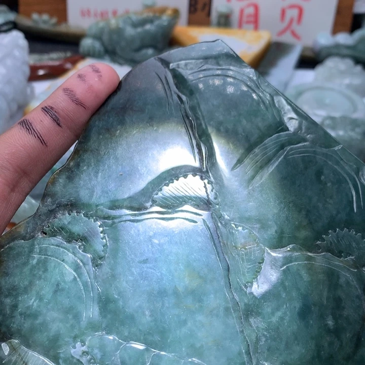 翡翠未镶嵌颈饰保真天然a货翡翠