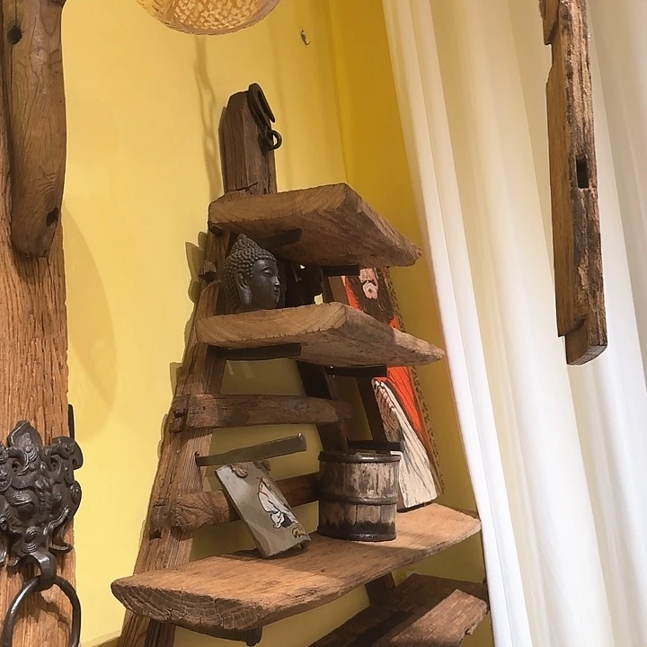 马*宁老榆木丙烯颜料画