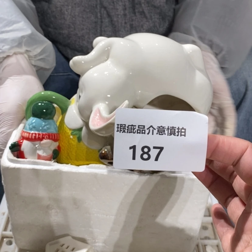 【闪购商品】摆件刘*陶瓷摆件瑕疵特卖