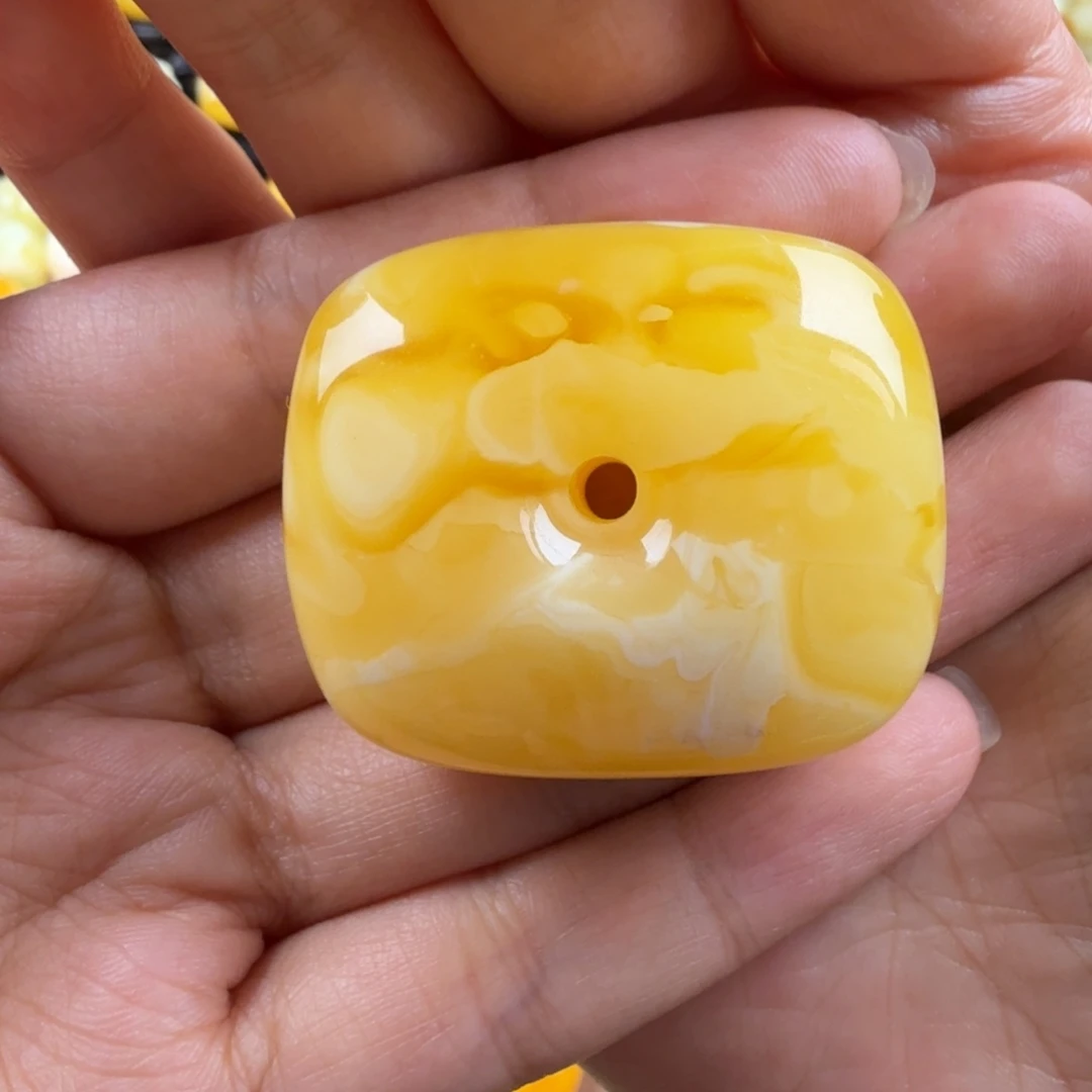 琥珀未镶嵌颈饰纯天然琥珀蜜蜡无优化