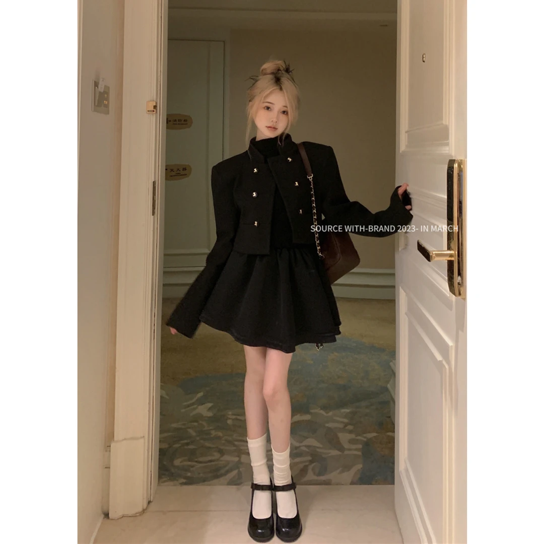 小香风套装复古双排扣短款外套女秋冬半高领黑色蓬蓬裙短裙两件套