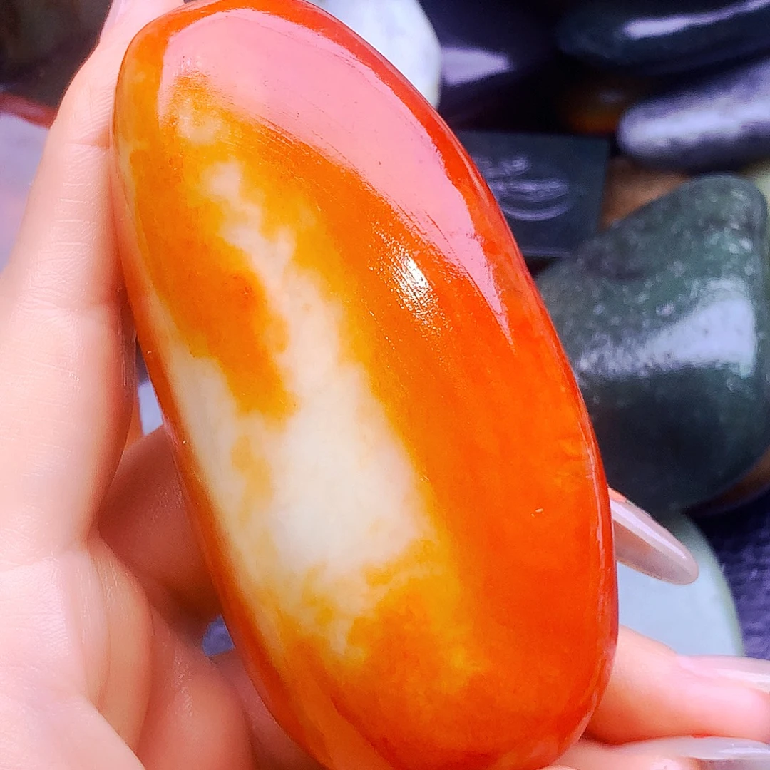 未镶嵌和田玉（糖玉）把件