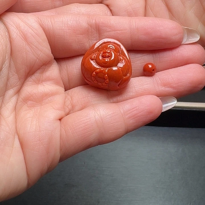 南红玛瑙合金颈饰