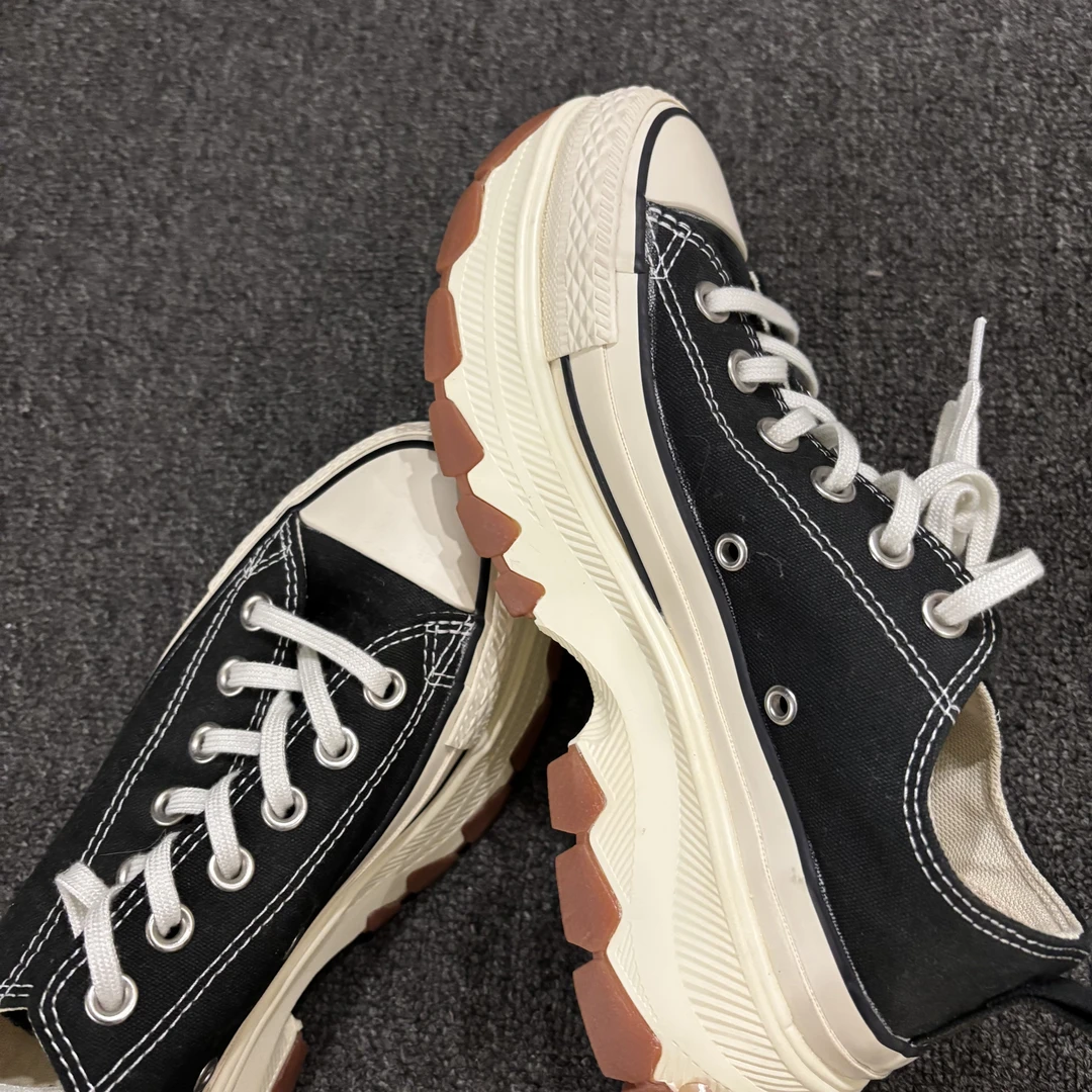 LULU 时尚厚底百搭帆布鞋9054