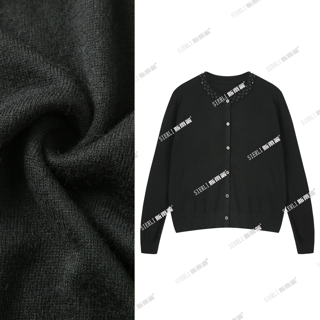 斯尔丽新款重工钉钻领子针织衫D135*